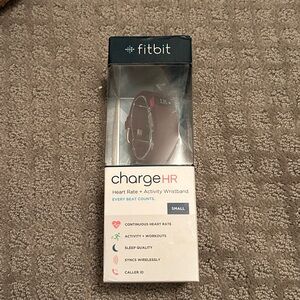 Fitbit Charge HR in Purple
